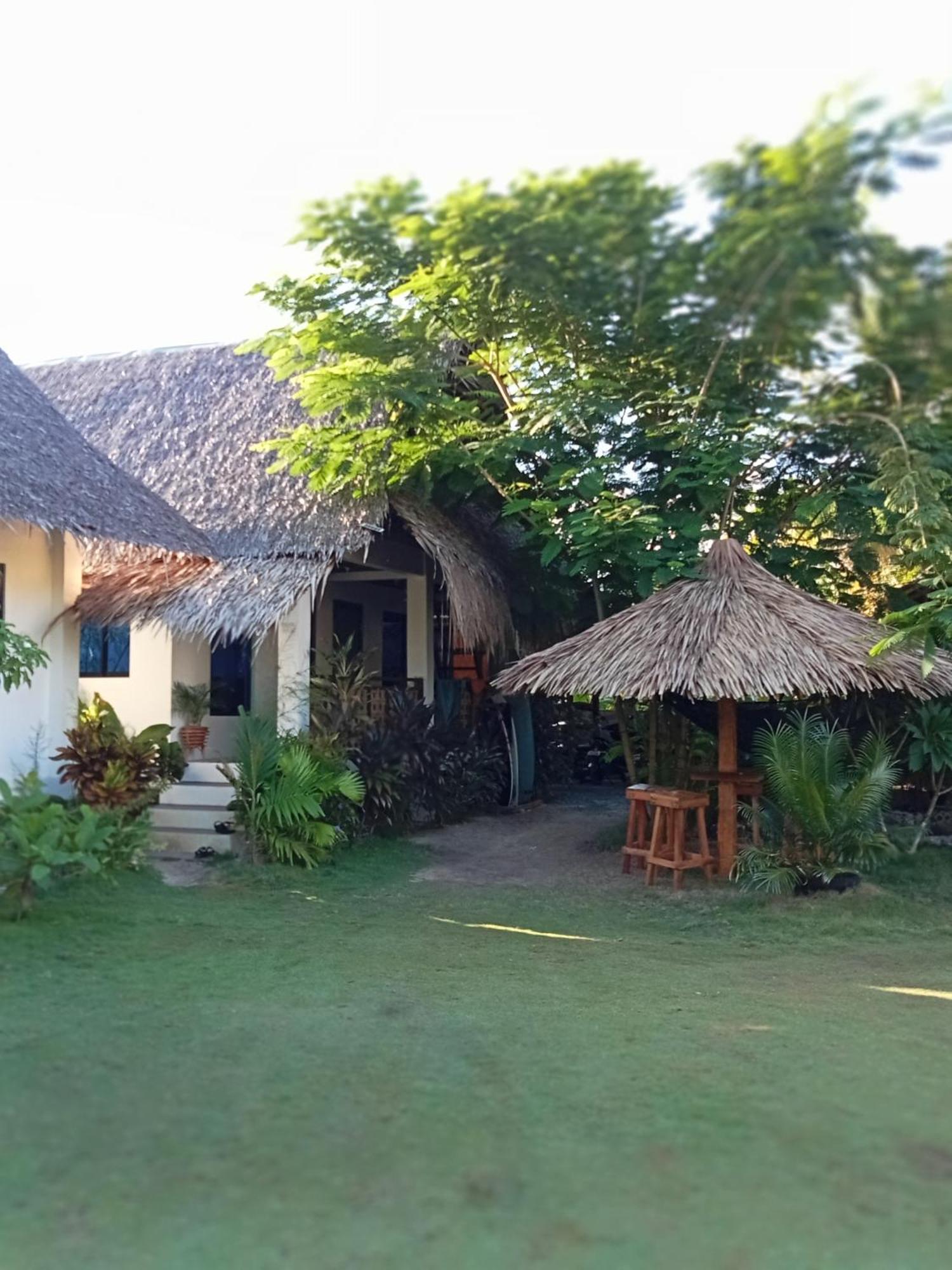 Weeroona Huts Homestay Pacifico San Isidro  Eksteriør bilde