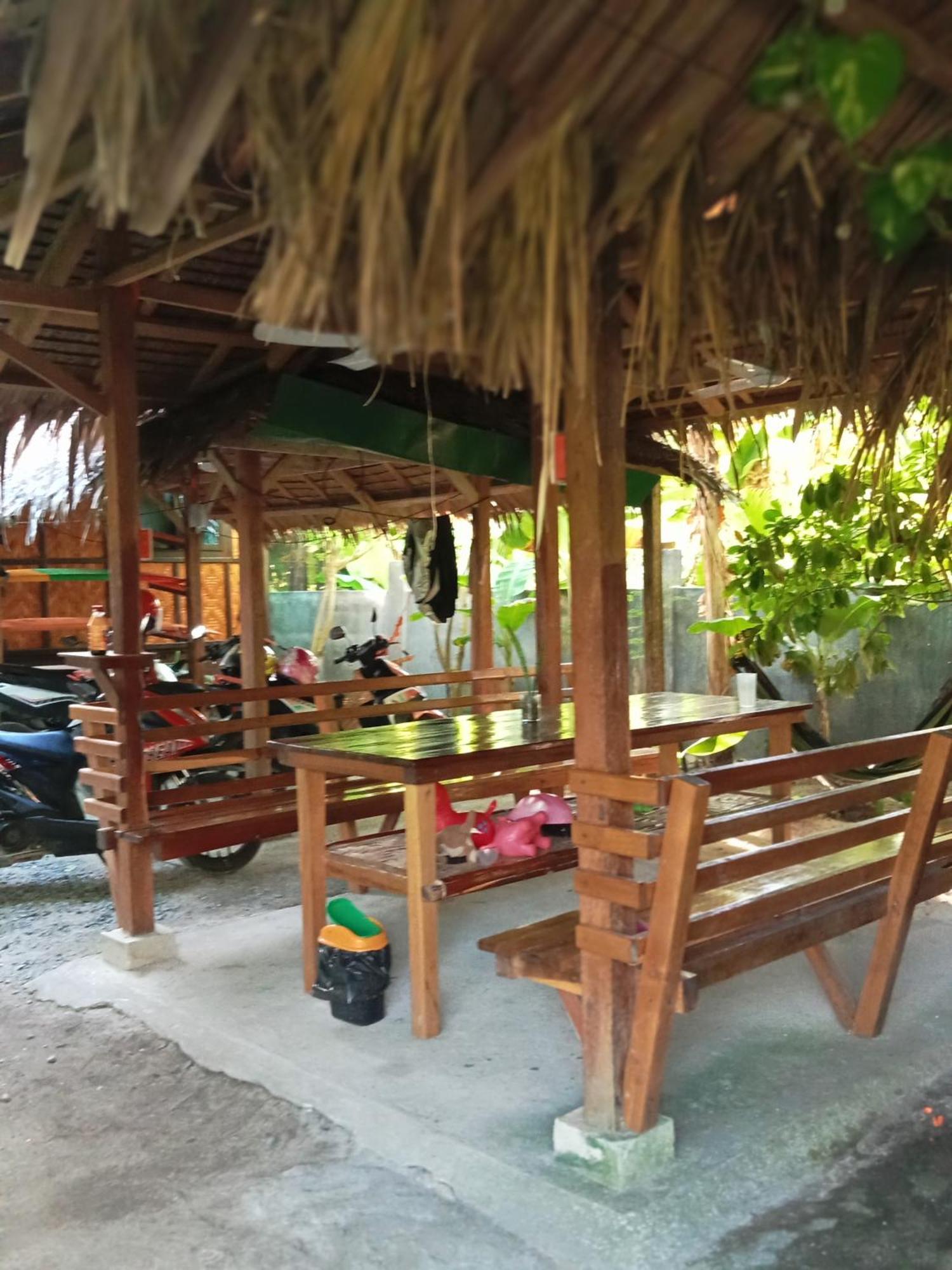 Weeroona Huts Homestay Pacifico San Isidro  Eksteriør bilde