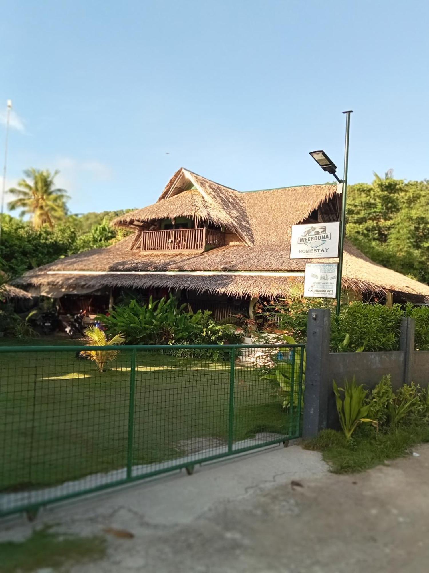 Weeroona Huts Homestay Pacifico San Isidro  Eksteriør bilde