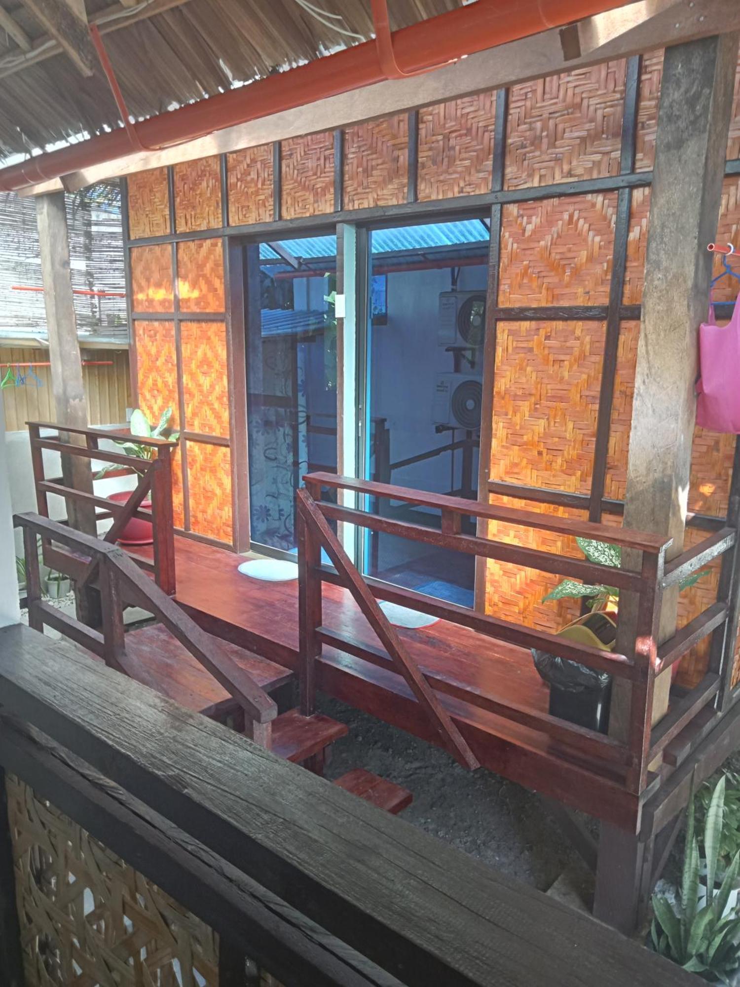 Weeroona Huts Homestay Pacifico San Isidro  Eksteriør bilde