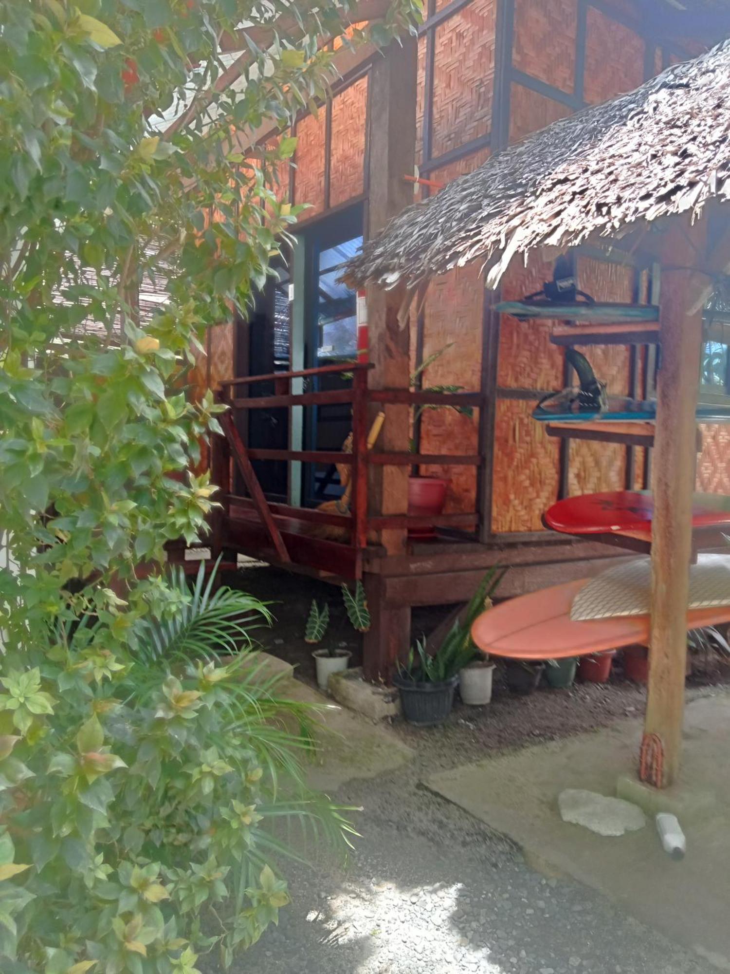 Weeroona Huts Homestay Pacifico San Isidro  Eksteriør bilde